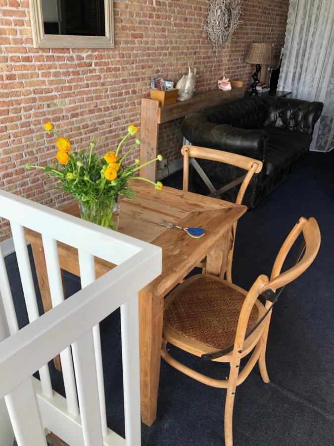 Huys Aan De Haven Hotell Zierikzee Eksteriør bilde